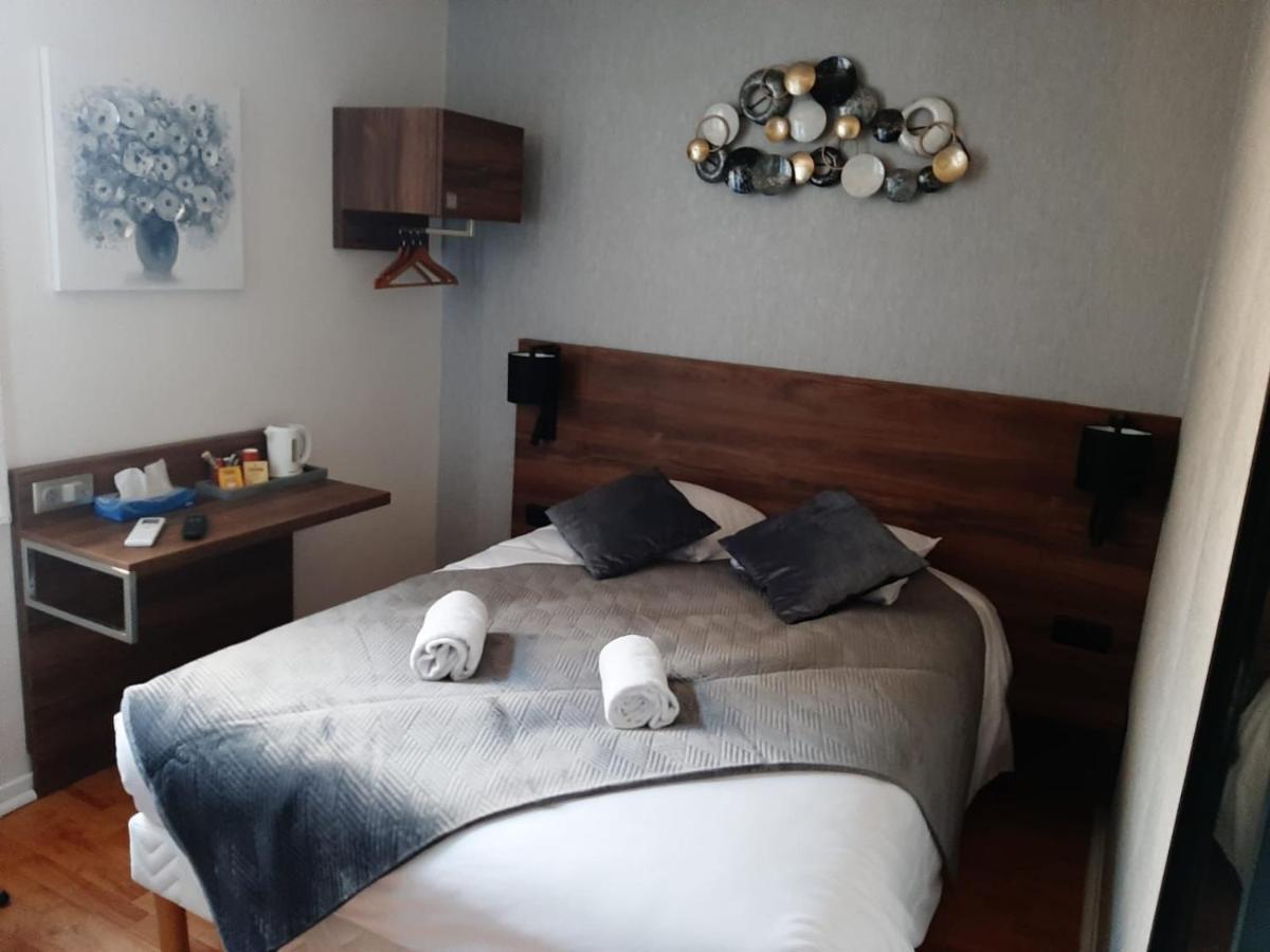 Hotel Le Rochegude อัลบี ภายนอก รูปภาพ
