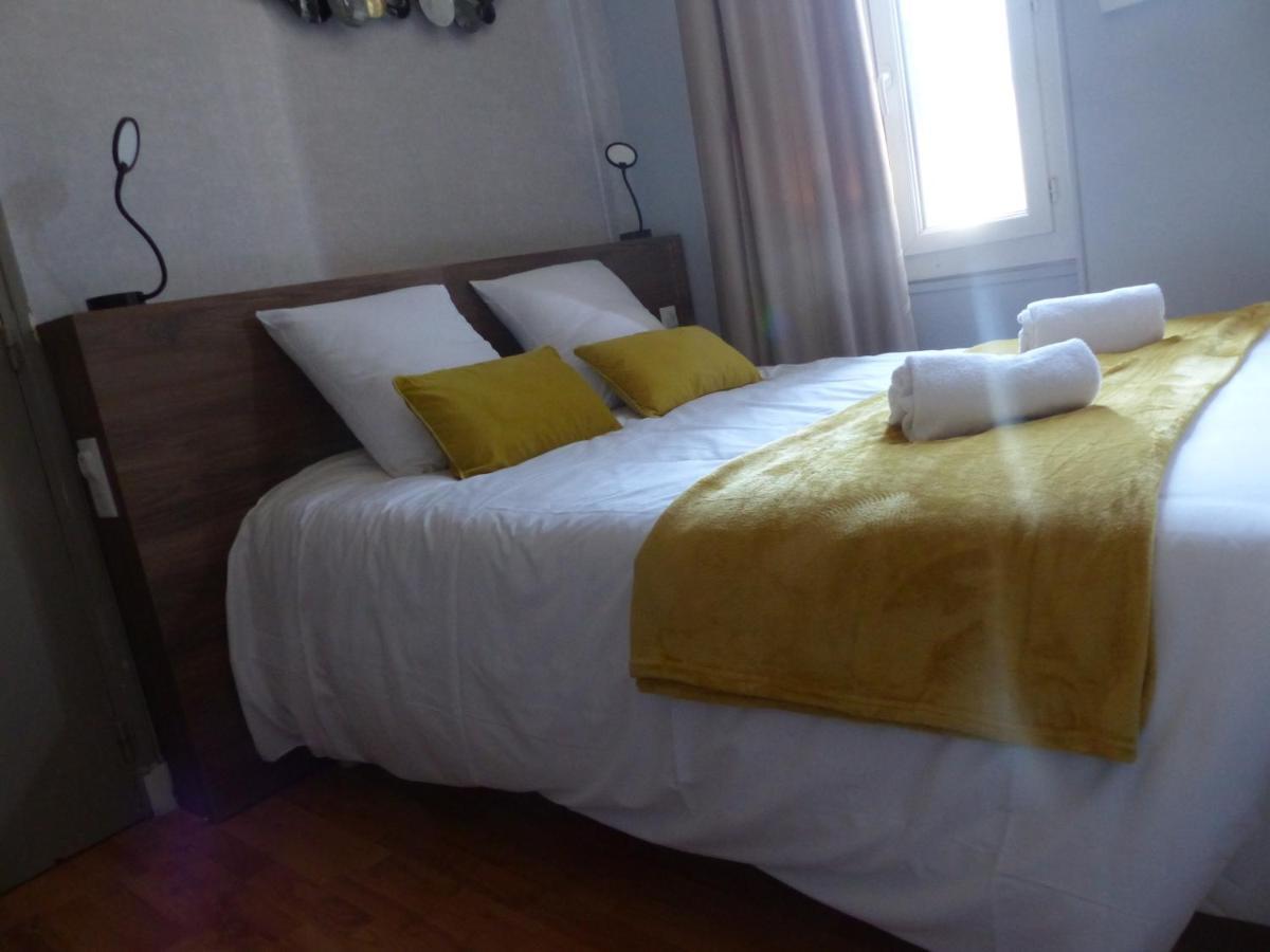 Hotel Le Rochegude อัลบี ภายนอก รูปภาพ