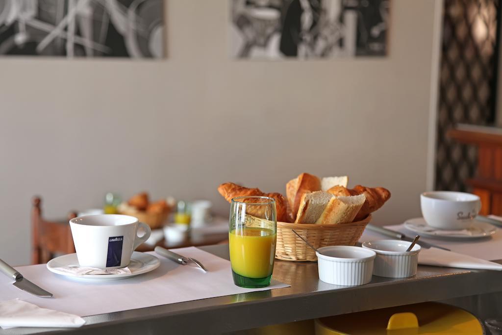 Hotel Le Rochegude อัลบี ภายนอก รูปภาพ